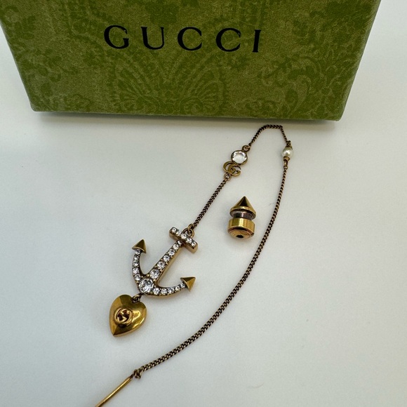 Gucci Aged Single Drop Earring with Anchor and Heart Charm - Picture 8 of 11